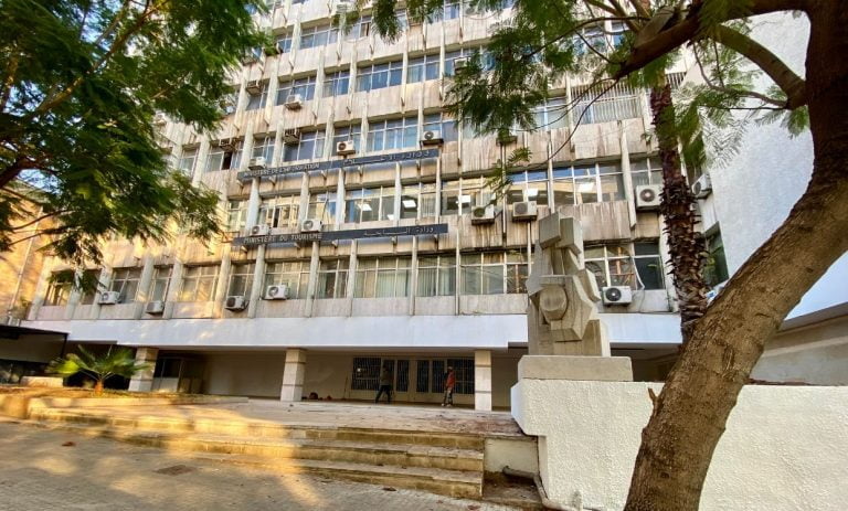 وزارة السياحة توضّح تعميم الوزير نصّار حول السّفر إلى بيلاروسيا