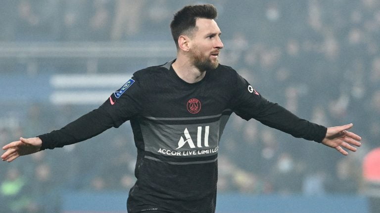 ميسي يرشح ريال مدريد للفوز بدوري الأبطال.. ويستبعد برشلونة