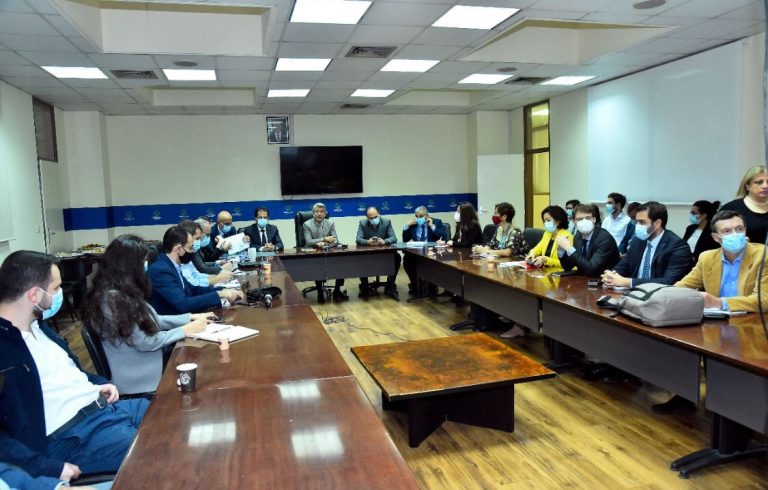 وزير الطاقة والمياه: العمل جار لرفع مستوى التغذية بالمياه