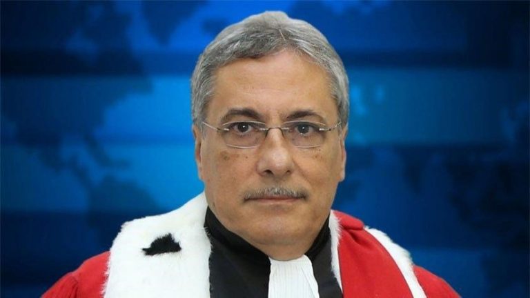 بيان لوزير العدل حول “العريضة” التي سترفع إلى مصرف لبنان