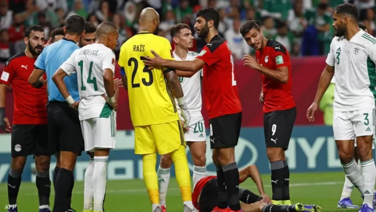 تعادل إيجابي بين مصر والجزائر والأقوى حصد “الصدارة”