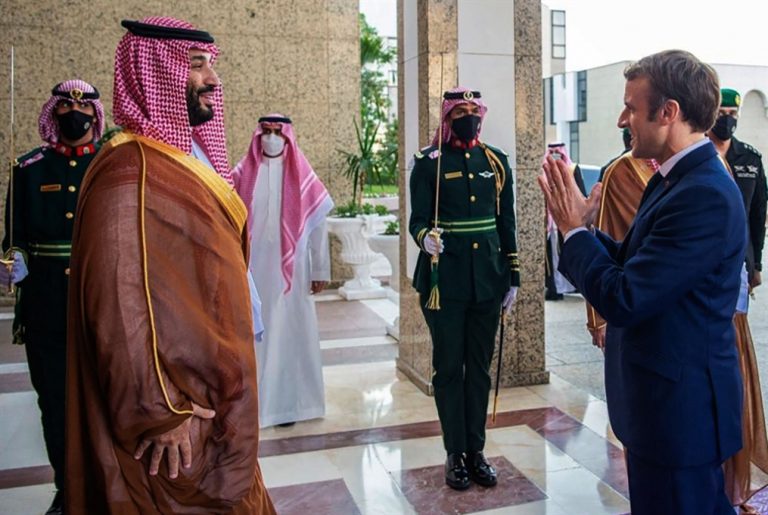 “الأخبار”: البيان المشترك يُعيد الإصطفاف: مَن مع ومَن ضد؟