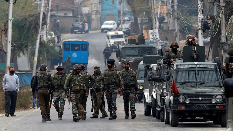 القوات الهندية تقتل مدنيين بـ”الخطأ”!!