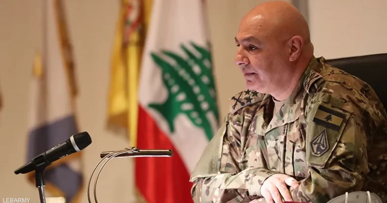 قائد الجيش: الفتنة على مسافة خطوات!