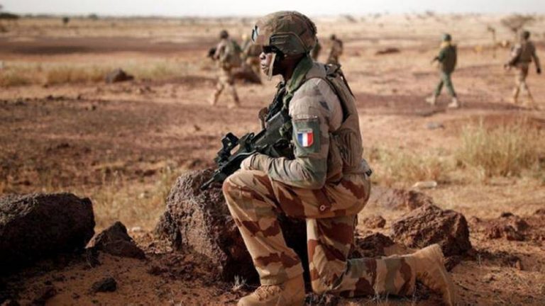 تصفية احد قيادي “داعش” على يد الشرطة الفرنسية بالنيجر