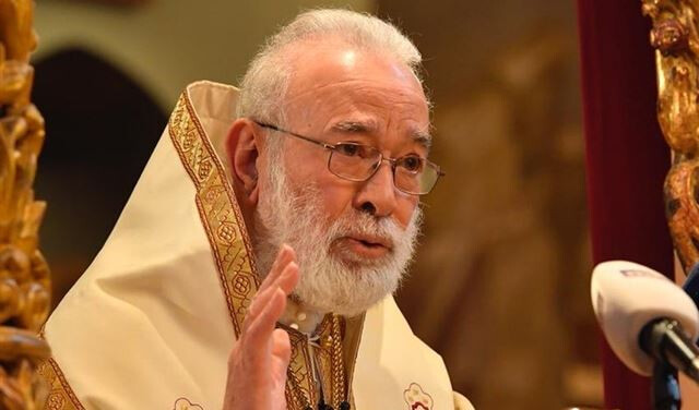 المطران عودة: بلدنا عالق بين حكومة معلقة وتحقيق يُعمل على تعطيله