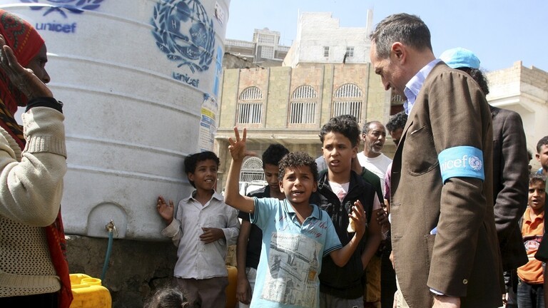 اليمن يتسلم 12.4 مليون جرعة من لقاحات شلل الأطفال