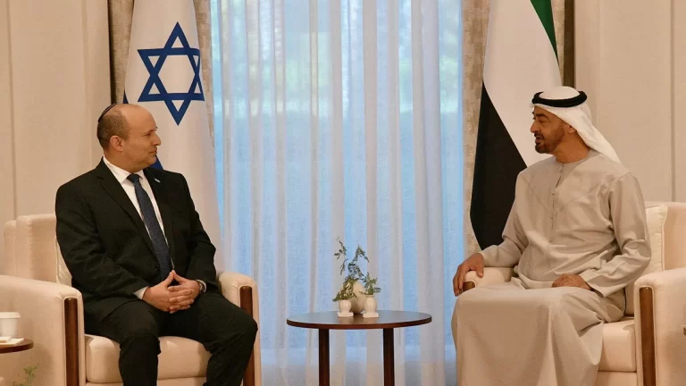 بعد مغادرته الإمارات.. بينيت يصدر قرارً عاجلاً