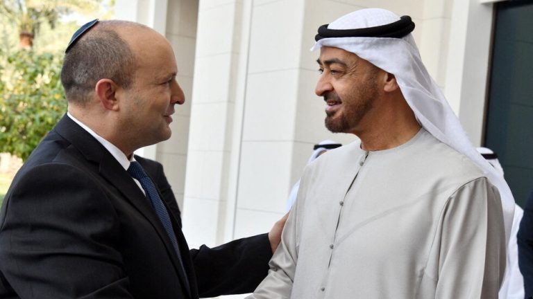 سفير “الاحتلال” يكشف محور لقاء بينيت وبن زايد