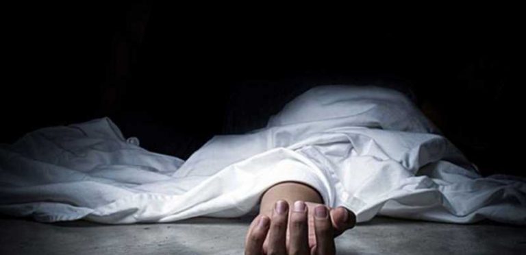 عثر عليه جثة هامدة في منزله في عمشيت!