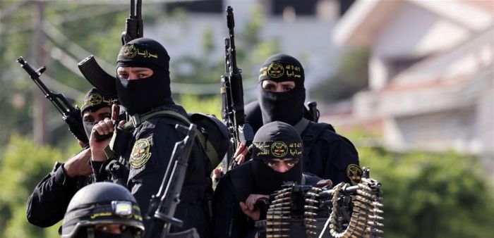 جمر تحت الرماد في المخيمات