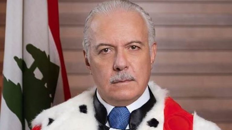 مصادر متابعة لـ”المنار”: التواصل بين إحدى المرجعيات والقاضي عبود لا يعني تحقيق خرق إيجابي