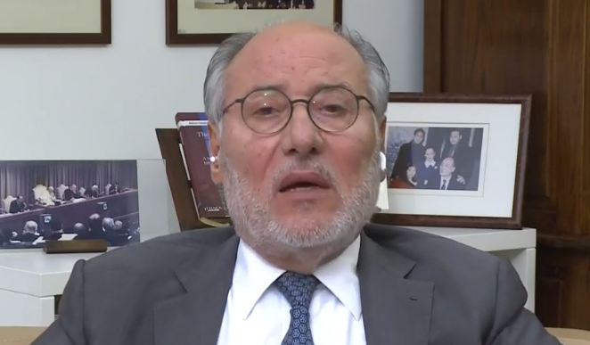 الحلبي: نترك لكل مدير قرار فتح المدرسة أو إغلاقها غدا