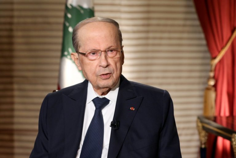 عون يتابع تطورات العاصفة الثلجية مع الأجهزة الأمنية