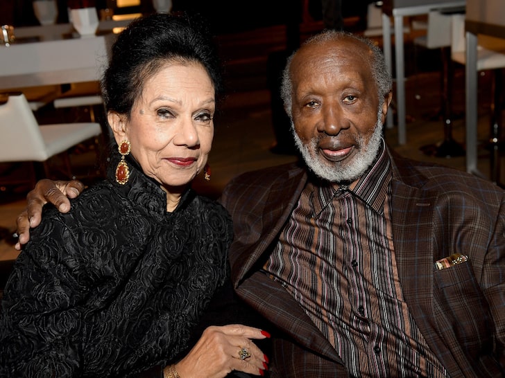 مقتل زوجة “عراب الموسيقى السوداء” بعملية سطو