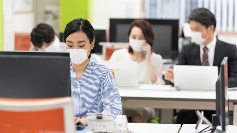 أكثر من 10 أماكن في مكاتب العمل تنقل كورونا بسهولة!