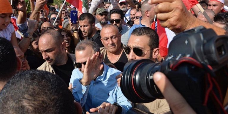 مهاجمة رياض سلامة.. زخم انتخابي لـ “التيار”