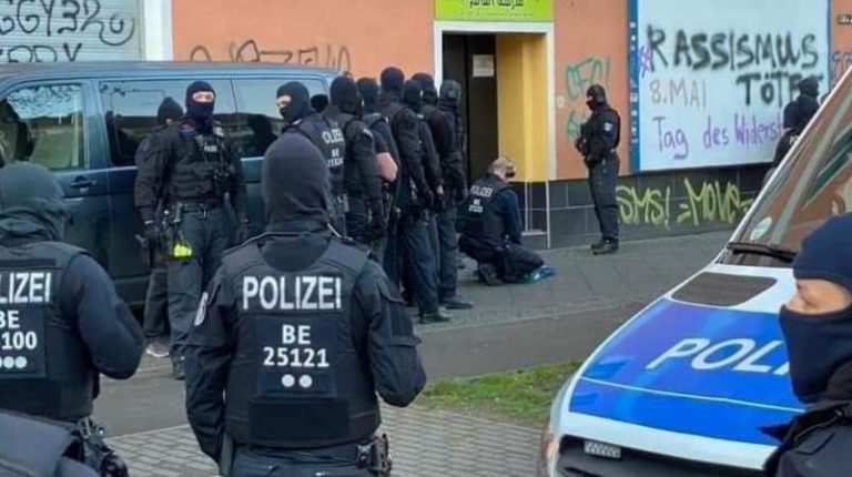 “هدية” ألمانيّة جديدة لـ”إسرائيل”.. حظر “مجتمع المصطفى” في بريمن