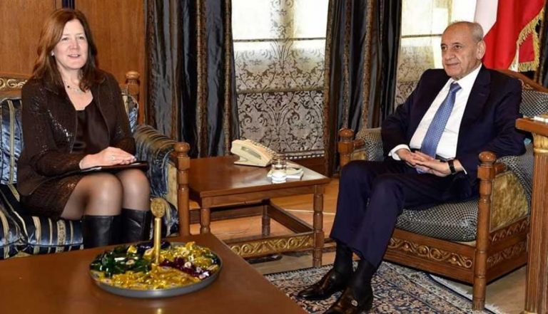 السفارة الأميركية: بري وشيا لم يناقشا موضوع مصرف لبنان