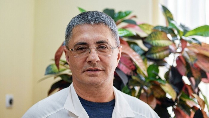 طبيب يكشف عن غذاء يقوي المناعة خلال الاصابة بكورونا