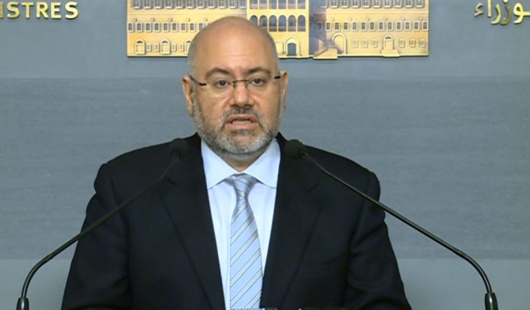 الأبيض: العدد الأكبر من المتوفين من غير الملقحين!