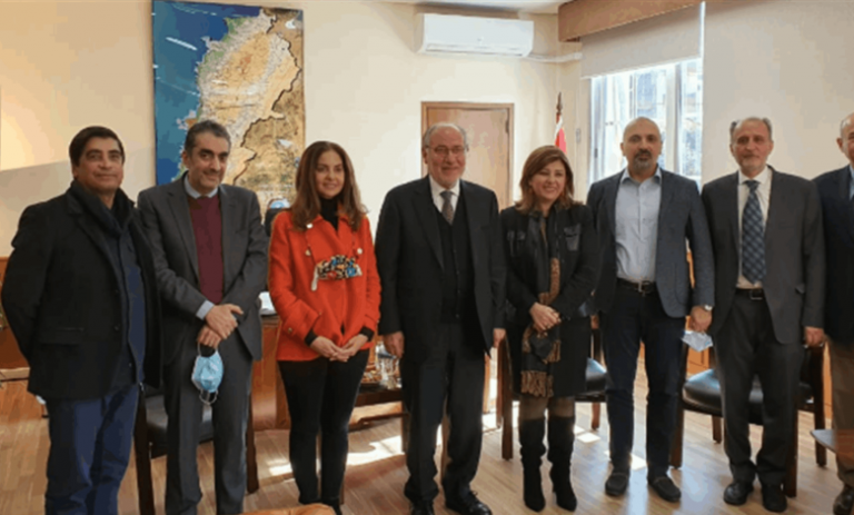 الحلبي في جولة تربوية بقاعية.. متى موعد الامتحانات الرسمية؟