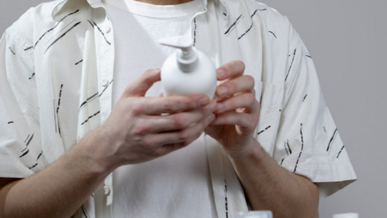 كيف يمكن لعبوات الشامبو أن تجعلك بدينا؟