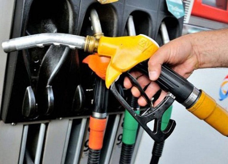 نقابة “محطات الوقود” تستنكر: لسنا صرّافين!