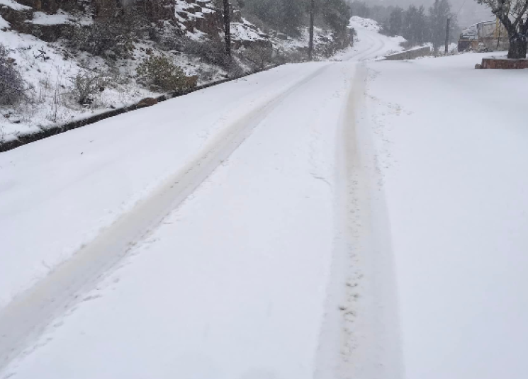 إليكم الطرقات المقطوعة بالثلوج