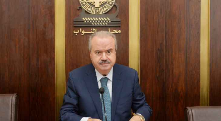 جابر: عدم تطبيق قانون الشراء العام مخالفة دستورية