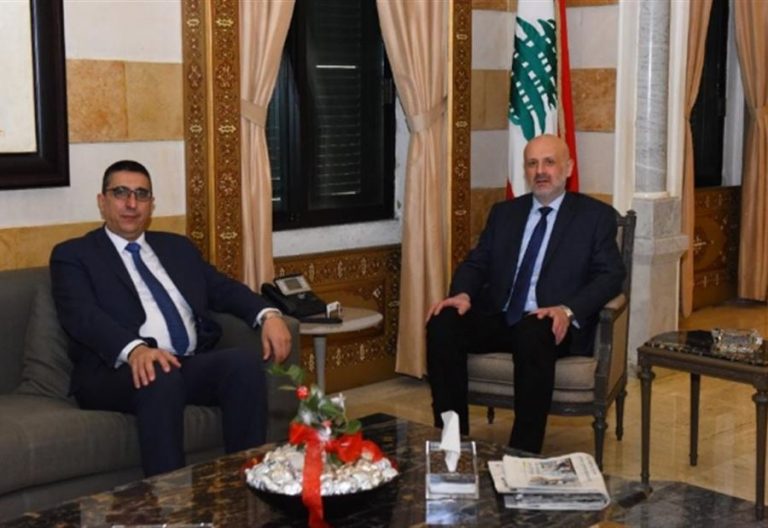 “شبكة دعم للحماية الاجتماعية” بين حجار ومولوي