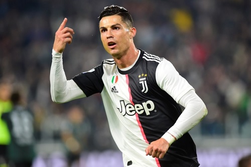 رونالدو يحدد موعد اعتزاله!