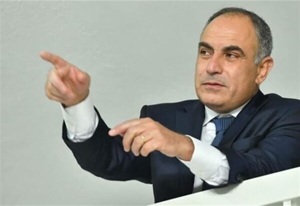 أسود: قلتلي يوم غضب يا طليس؟