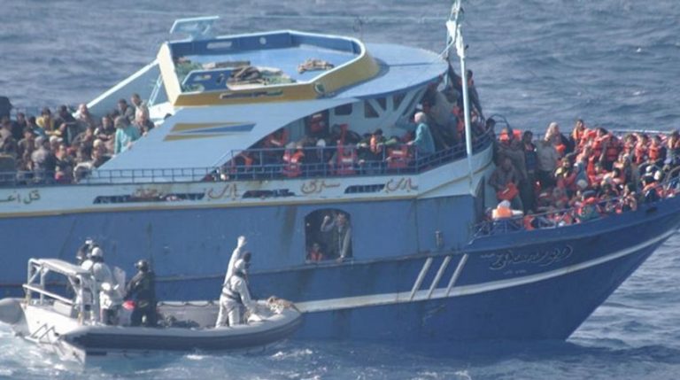 رحلات “قوارب الموت”.. من شمال لبنان إلى إيطاليا