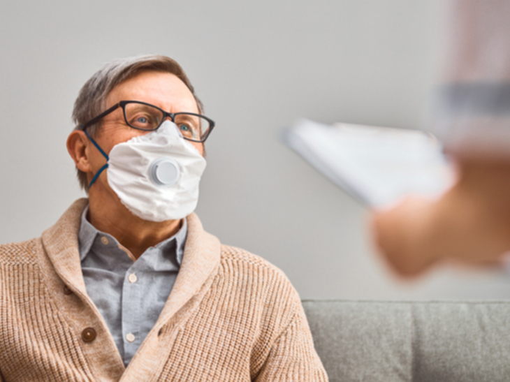 اليكم الفئة العمرية الأكثر عرضة لـ “أوميكرون”