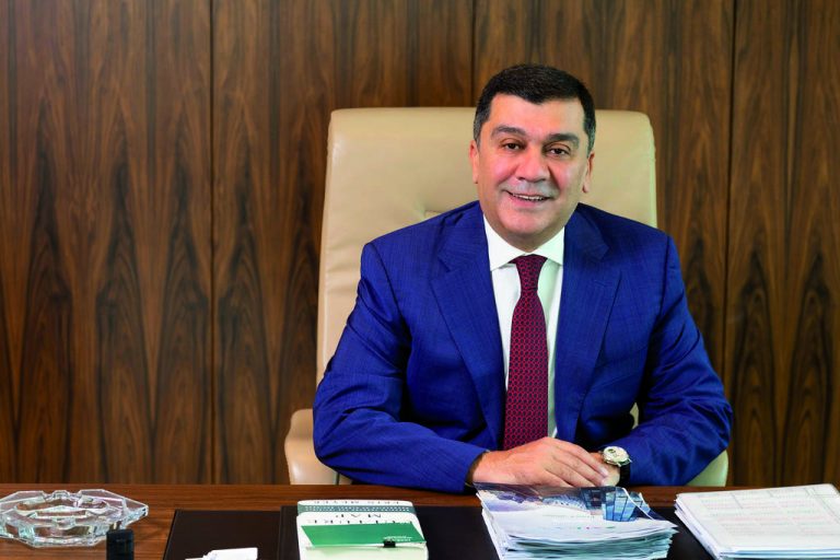 التمديد للمدير العام لـ”الميدل ايست” لثلاث سنوات إضافية