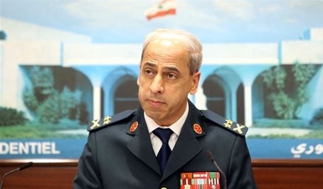 خير زار منطقة التعاونيات في الغازية معاينا مكان الانهيار