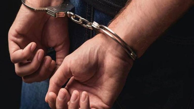 في الدكوانة.. عصابة سرقت قطع غيار سيارات من داخل محل