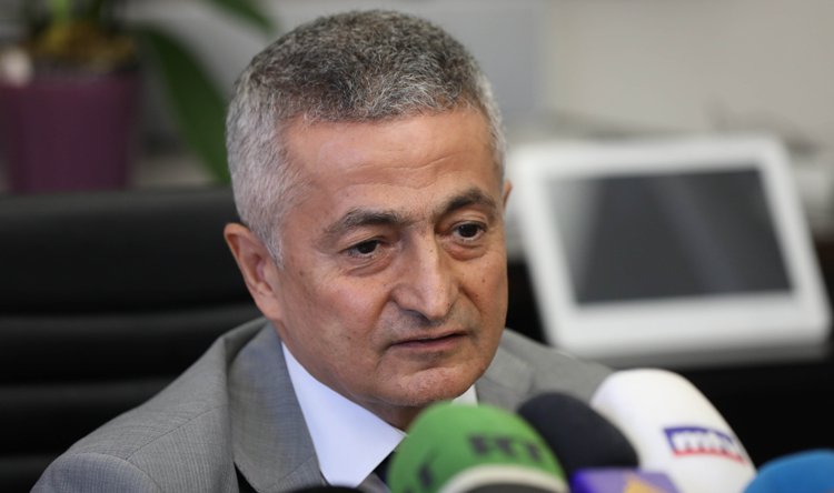 وزير المال: الوزارة تعمل بكل طاقاتها لدفع “المساعدة الاجتماعية”