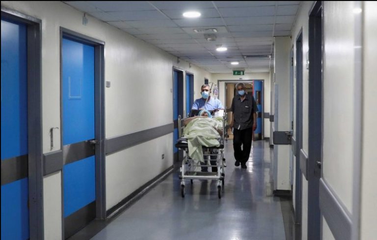 المستشفيات تلوّح بوقف استقبال مرضى الضمان