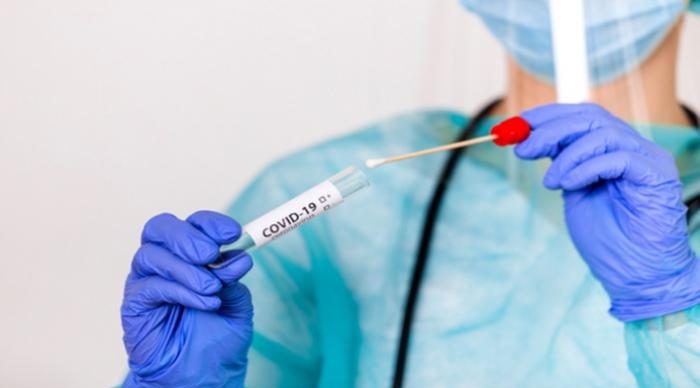 المرحلة الحادة من “كوفيد-19” تنتهي في منتصف السنة