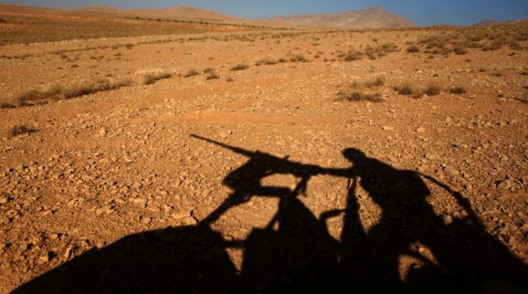 “فورين بوليسي”: أزمة لبنان تدفع شباب السنّة للإنضمام إلى “داعش”!