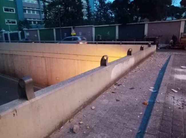 سرقة درابزين من جسر البربير