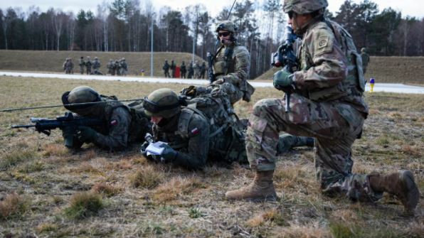 برلماني تركي: أنقرة لا تنوي تقديم أي دعم عسكري لأوكرانيا