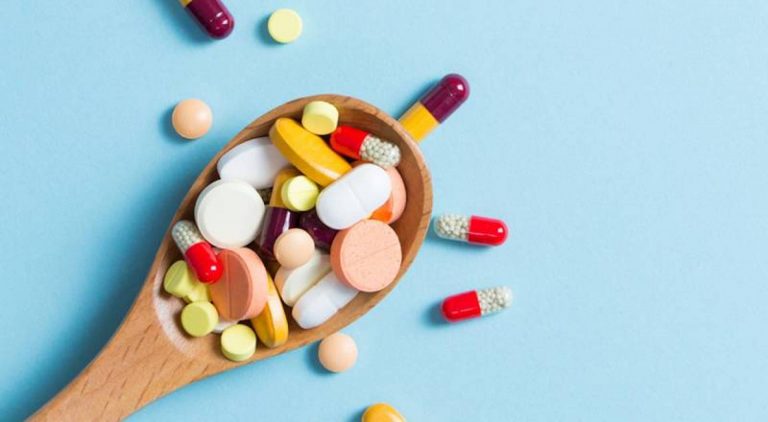 تحذير للنساء من تناول مسكنات ألم شائعة مع أقراص منع الحمل!