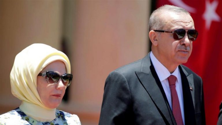 أردوغان وزوجته مصابان بفيروس “كورونا”