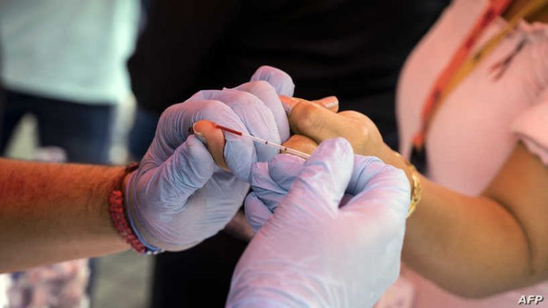 شفاء أول امرأة من فيروس نقص المناعة منذ اكتشافه