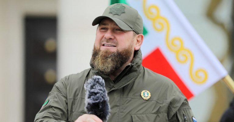 الرئيس الشيشاني: سنحتفل في الأيام القريبة بتحرير الملايين من سكان أوكرانيا