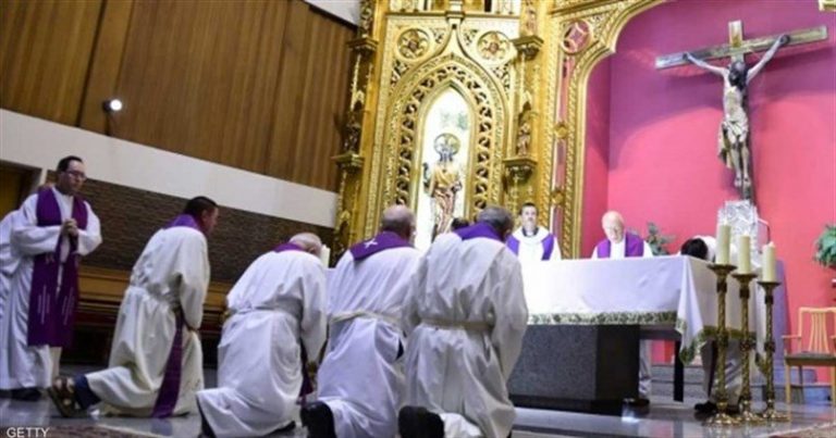 المدعي العام الإسباني يحقق في 68 حالة اغتصاب للأطفال في الكنيسة