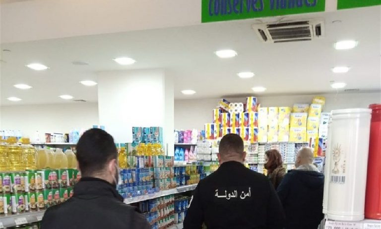 دوريات لأمن الدولة على المتاجر والسوبرماركات